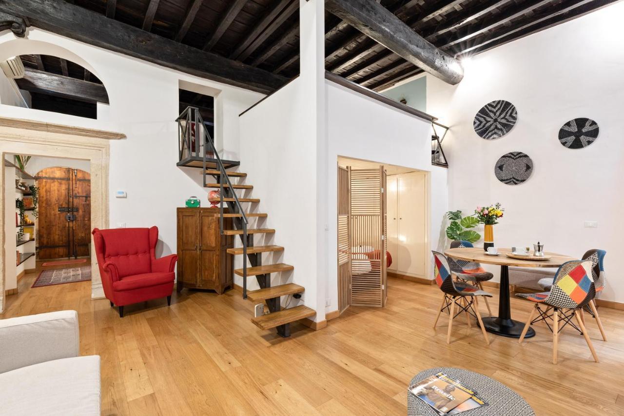 Rome As You Feel - Charming Loft in Navona Appartement Buitenkant foto