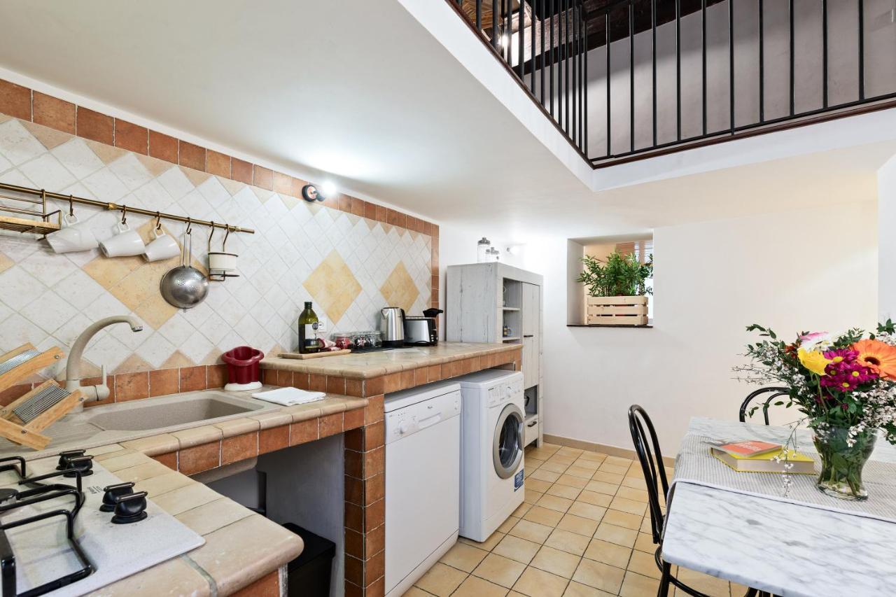 Rome As You Feel - Charming Loft in Navona Appartement Buitenkant foto